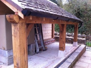 Oak framed garage 2102 detail